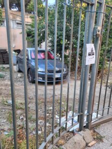 ruoppolo-2-225x300 Vomero, i bambini scavalcano per giocare nel Parco Mascagna e rischiano di farsi male. E l'area verde diventa un parcheggio per pochi eletti